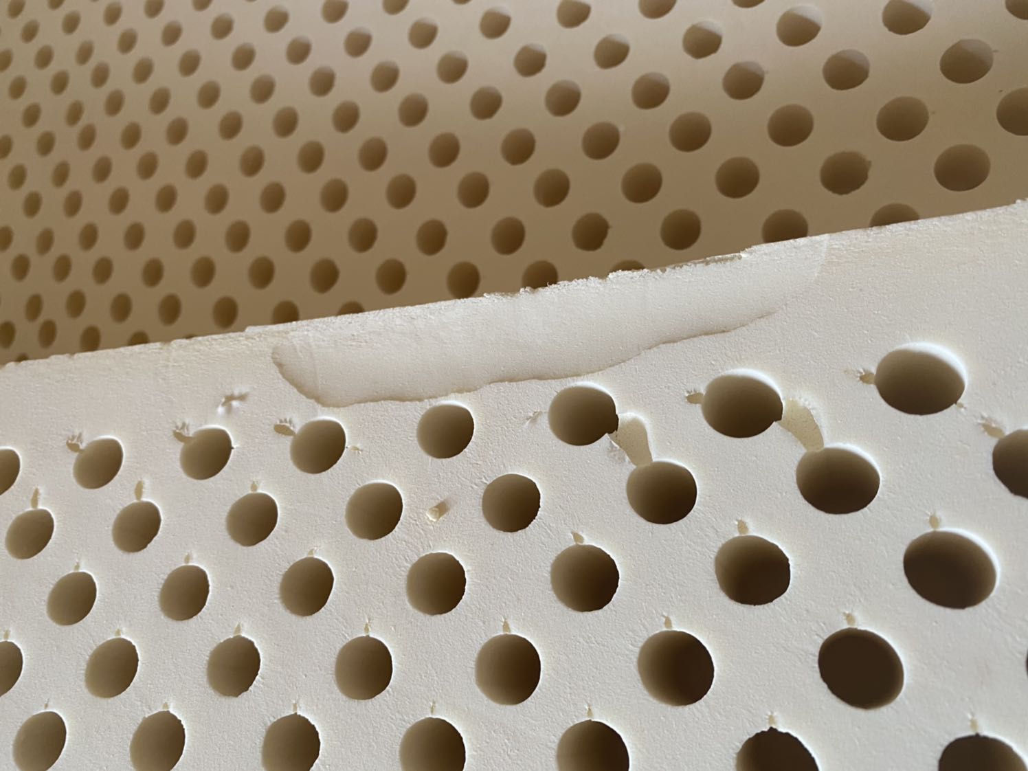 Bi lỗi nhiều, yêu cầu được đổi