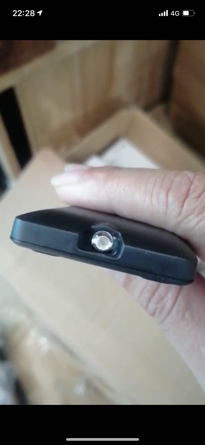 Sản phẩm chất luong dễ sử dụng,shop tư vấn nhiệt tình đặc biệt giá rẻ và kết nối gọn nhẹ hơn trảo thu ngoài trời