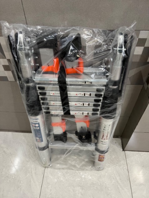 Rất hài lòng. Hàng chính hãng có tem bảo hành. Tiki giao hàng rất nhanh. Sản phẩm hơi nặng. Mình sẽ trãi nghiệm thử và cho ý kiến thêm. Hàng HAKAWA mặc dù nhập khẩu TQ nhưng hệ thống bảo hành của cty rất tốt vì mình đã sử dụng qua ghế xếp rồi.