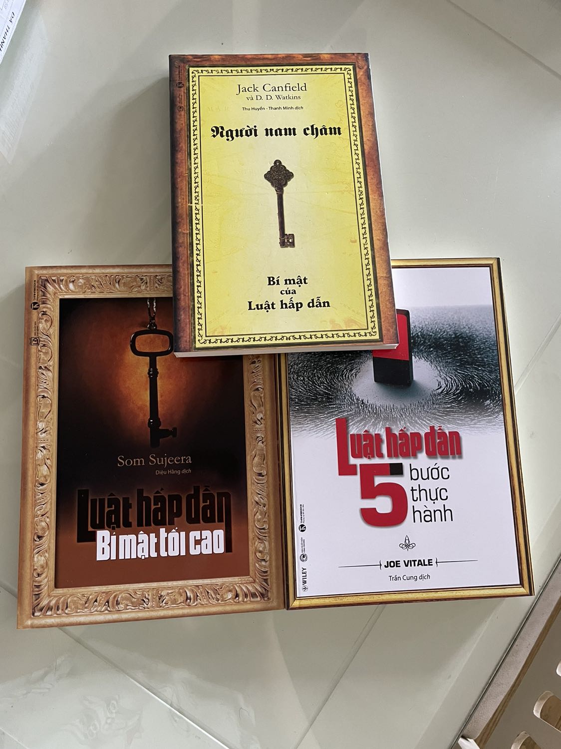 Giao hàng đúng hạn, tx dễ thương, sách đóng gói cẩn thận