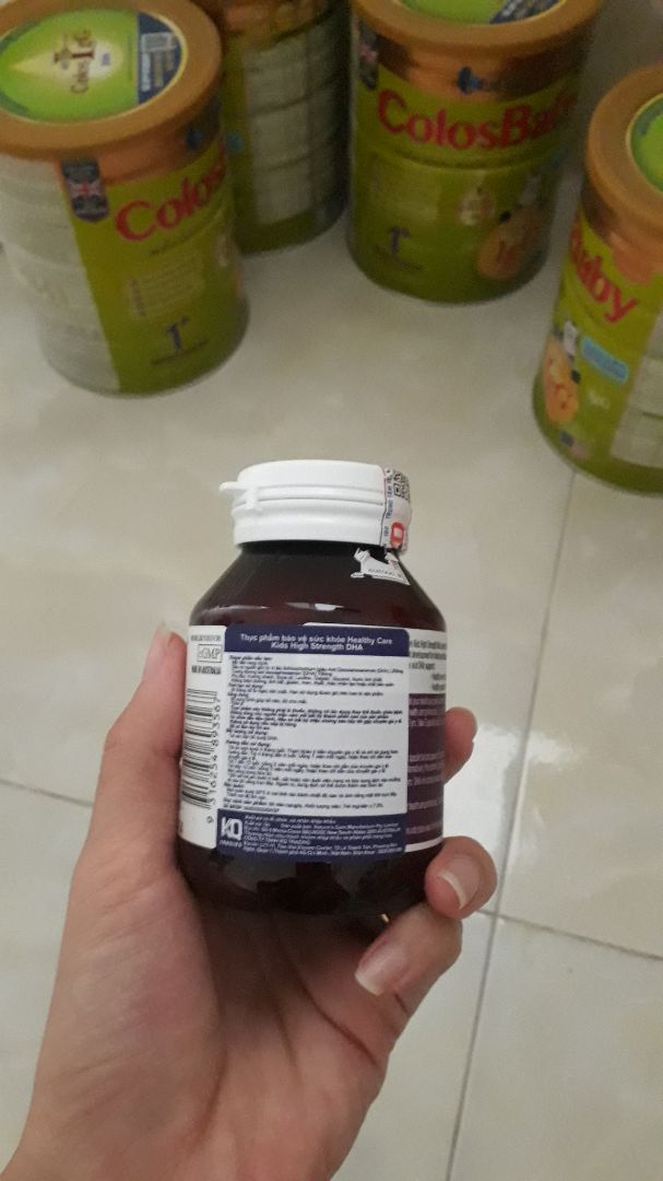 có tem phụ hàng nhập khẩu.đóng gói kĩ. hàng đảm bảo ạ. có tem phụ hàng nhập khẩu.đóng gói kĩ. hàng đảm bảo ạ.