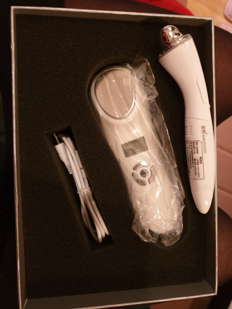 Tôi vô cùng hài lòng về sản phẩm. Cửa hàng đóng gói rất chỉn chu cẩn thận. Tôi muốn mua thêm 1 set nữa nhưng thấy báo hết hàng.