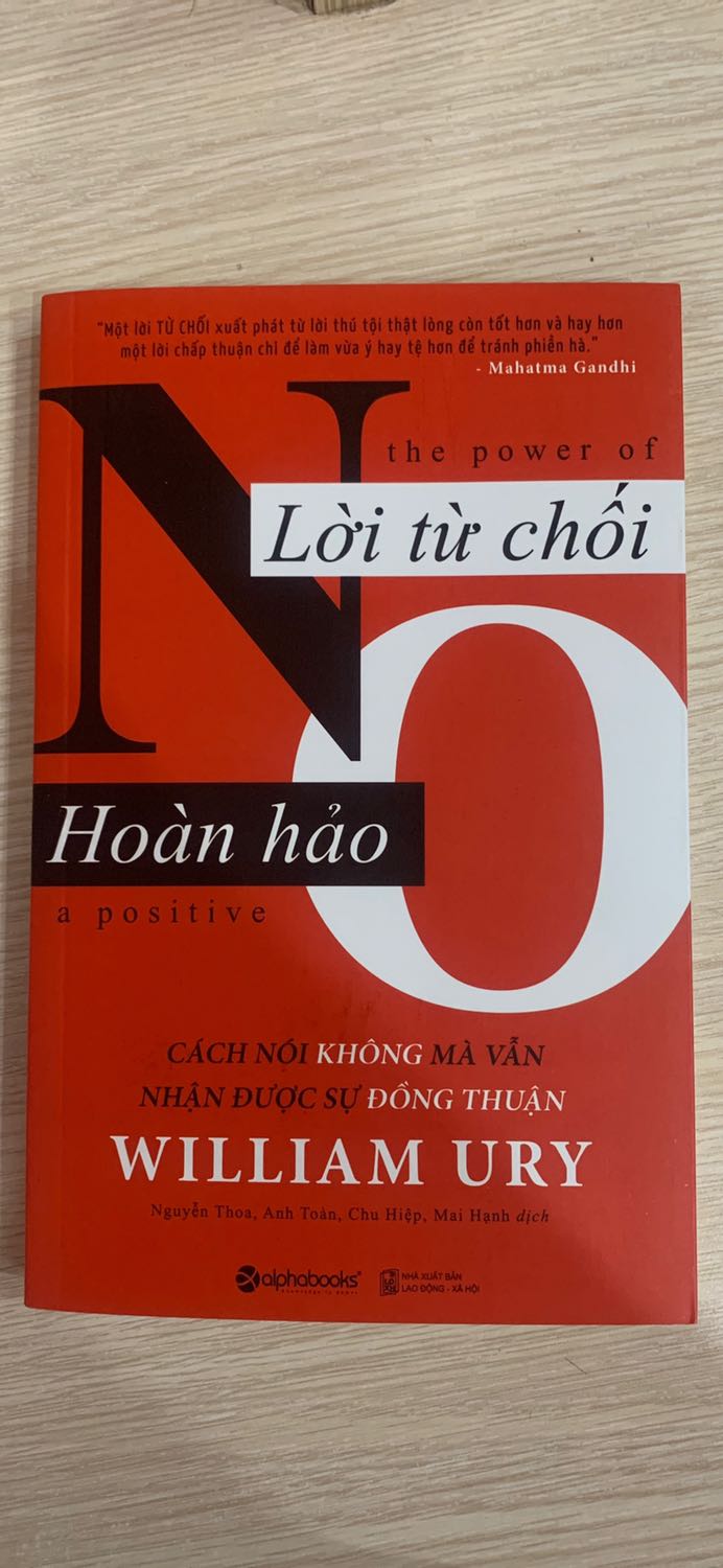 Sách hay, giấy đẹp. Nma thi thoảng lỗi thiếu chữ và đánh máy sai