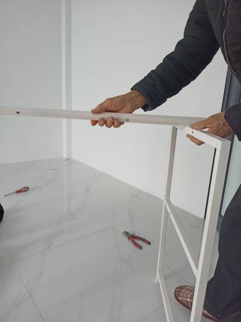 Gửi Sai hết các thanh lắp, đề nghị shop xem xét lại