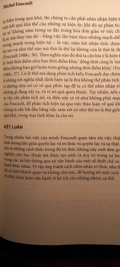 Khá nhỏ nhưng màu sáng đẹp, bạn nào tay nhỏ đeo thì đẹp.