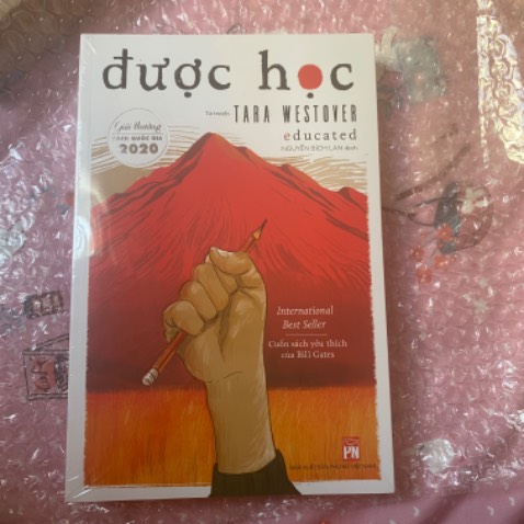 Màu sách sắc nét, được bọc kĩ càng. Giao hàng nhanh. Màu sách sắc nét, được bọc kĩ càng. Giao hàng nhanh.