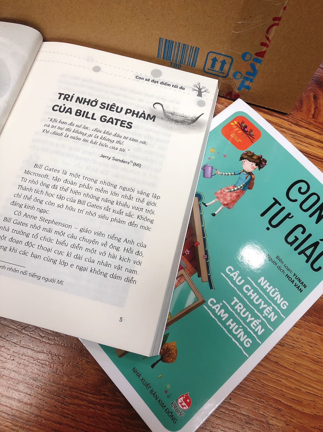 Thiết kế bao bì đẹp xỉu luôn.
Chọn gói giao 2-3h nên nhận được trong vòng 1 nốt nhạc.