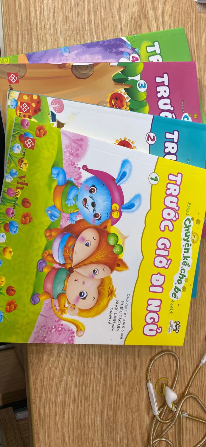 Sách dày dặn và đẹp , bé nhà mình thích lắm . Tối nào cũng đòi đọc truyện mới đi ngủ