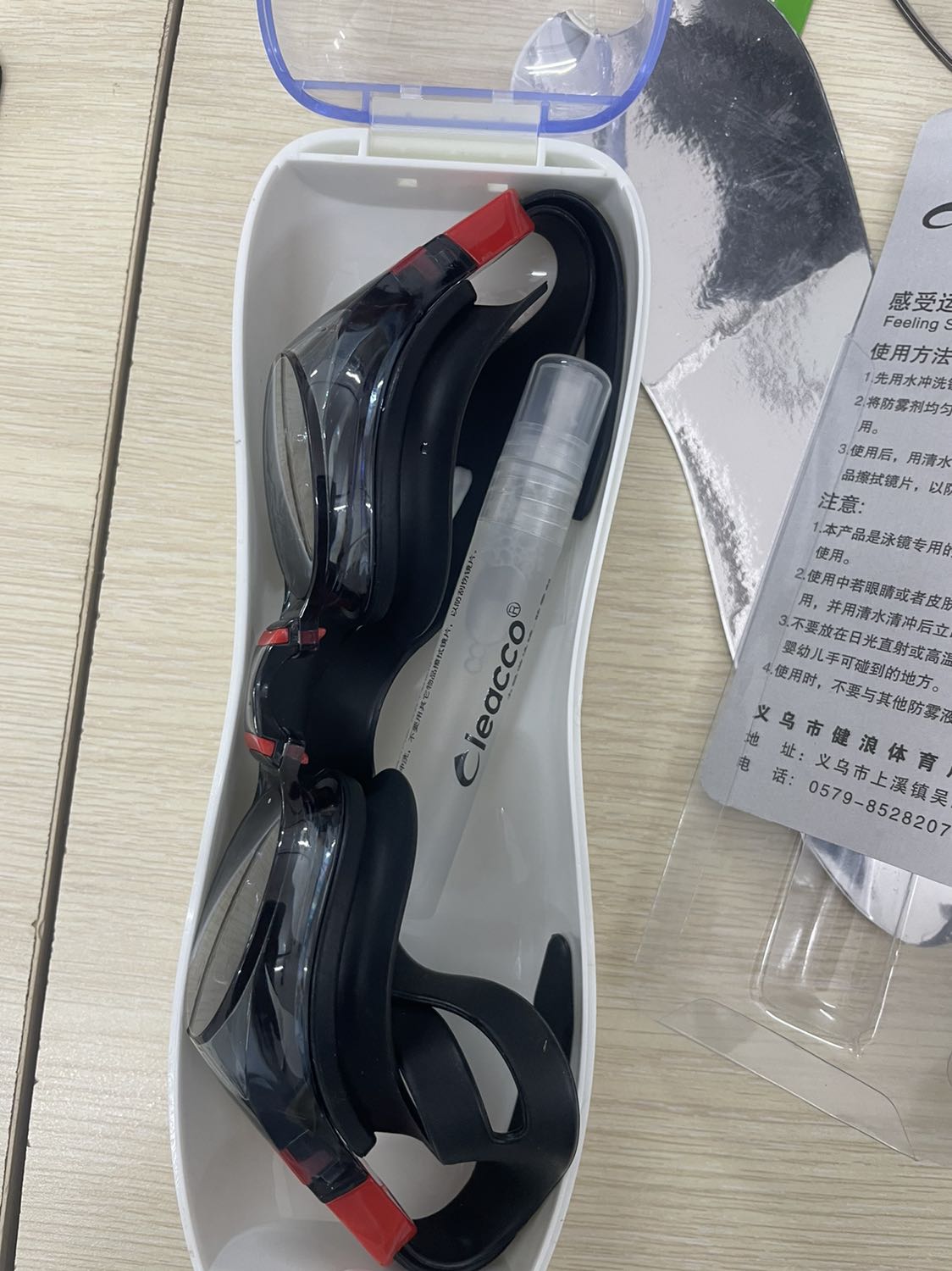 Xịt nhanh nhỏ, gọn, tiện mang theo. Tốt sẽ ủng hộ tiếp Xịt nhanh nhỏ, gọn, tiện mang theo. Tốt sẽ ủng hộ tiếp