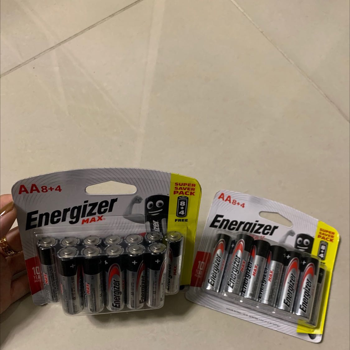 Giao hàng nhanh và đủ.
Có khuyến mãi nữa, nên quá tuyệt vời.
Nên mua nha anh em.
Nếu chính hãng thì dùng sẽ bền. 
Còn mình mới nhận hàng thôi, chưa dùng :) Giao hàng nhanh và đủ.
Có khuyến mãi nữa, nên quá tuyệt vời.
Nên mua nha anh em.
Nếu chính hãng thì dùng sẽ bền. 
Còn mình mới nhận hàng thôi, chưa dùng :)