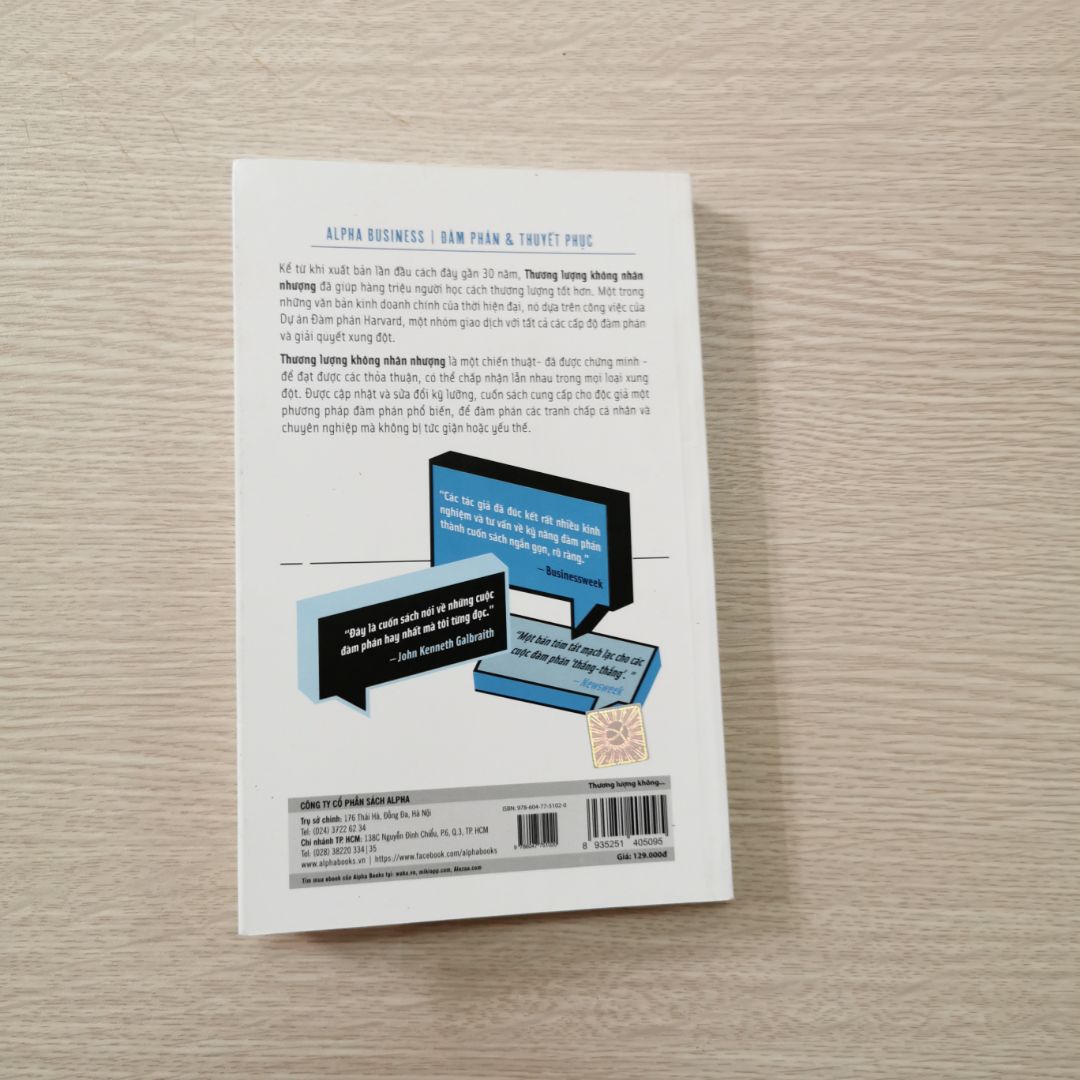 Đáng lẽ phải đọc cuốn này sớm hơn, sách nội dung tuyệt vời. Khuyên đọc cho các bạn sinh viên.