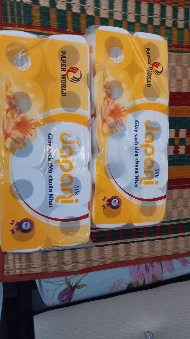 sản phẩm đóng gói cẩn thận, giao nhanh, giấy dai, mịn