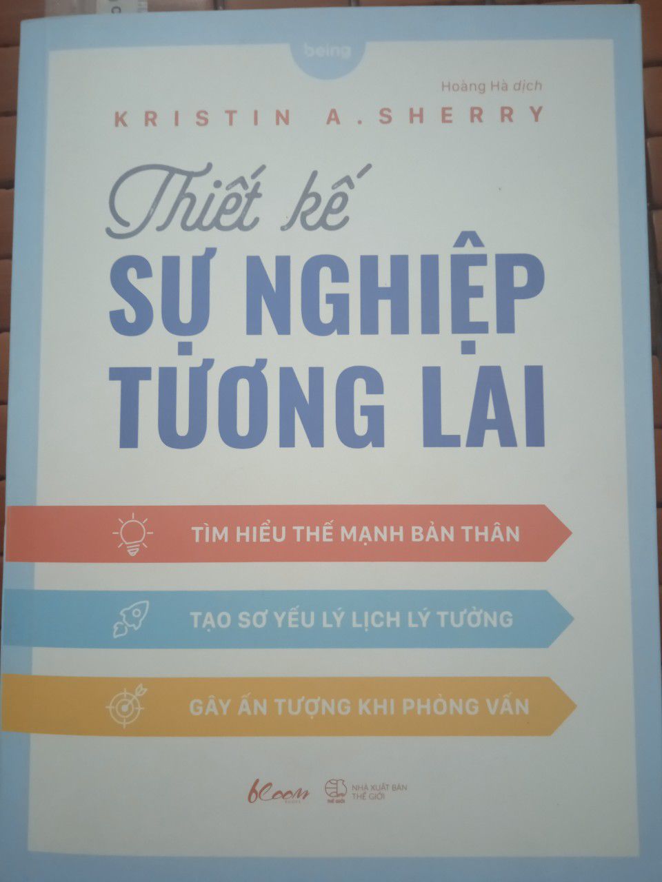 Sách rất hữu ích cho bạn nào đang phân vân lựa chọn nghề nghiệp của mình.