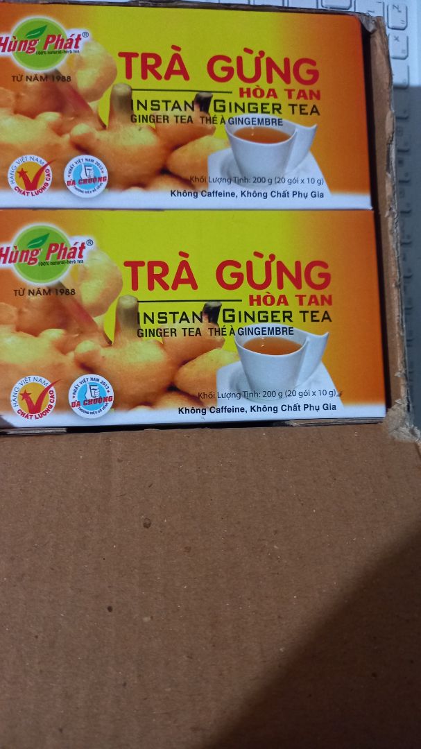 gói kỹ ghê luôn á, không tìm được đường khui nên rạch đại cái hộp, những lần mình đặt gần đây hộp đều được Tiki bảo quản rất tốt, ko còn bị mốp nữa, cũng như giao hàng nhanh, có thể cảm thấy được sự cố gắng của mọi người.