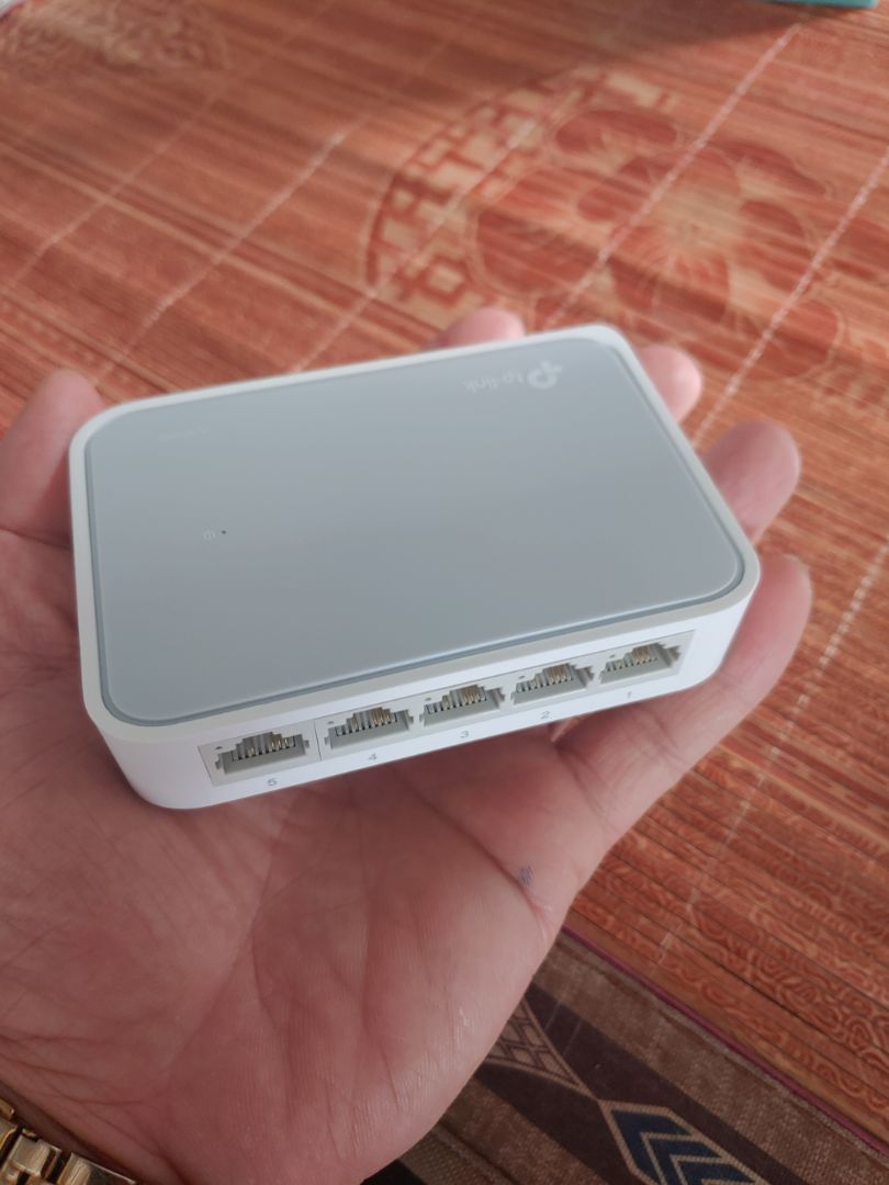 Tôi đã nhận được hàng. Sản phẩm chính hãng TP-Link sản xuất và phân phối. SP hoàn thiện tốt, kết nối ổn định. Trải nghiệm dịch mua sắm trên những gian hàng chính hãng trên Tiki nói chung và Tiki Trading nói riêng rất tuyệt vời. Cảm ơn gian hàng. cảm ơn Tiki