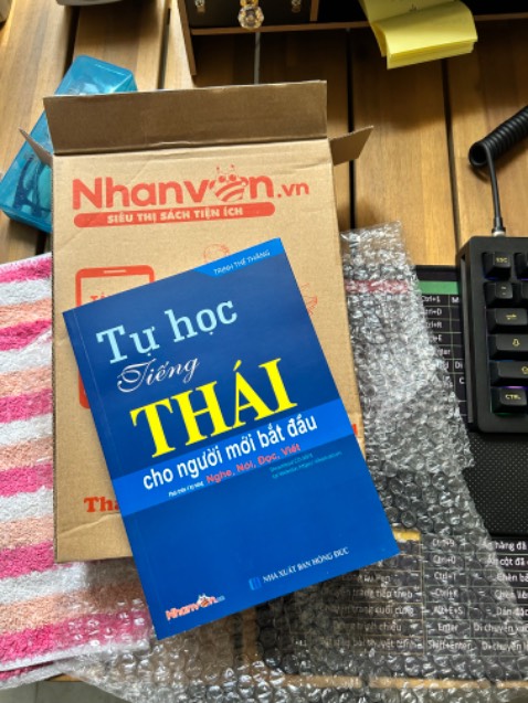 Sách còn nguyên, chưa đọc nên chưa đánh giá dc nội dung. Nhưng tổng quan ổn