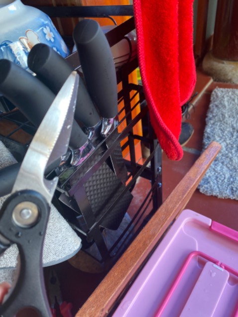 Dạo sắc 
Khéo thấy hơi yếu cắt ko OK