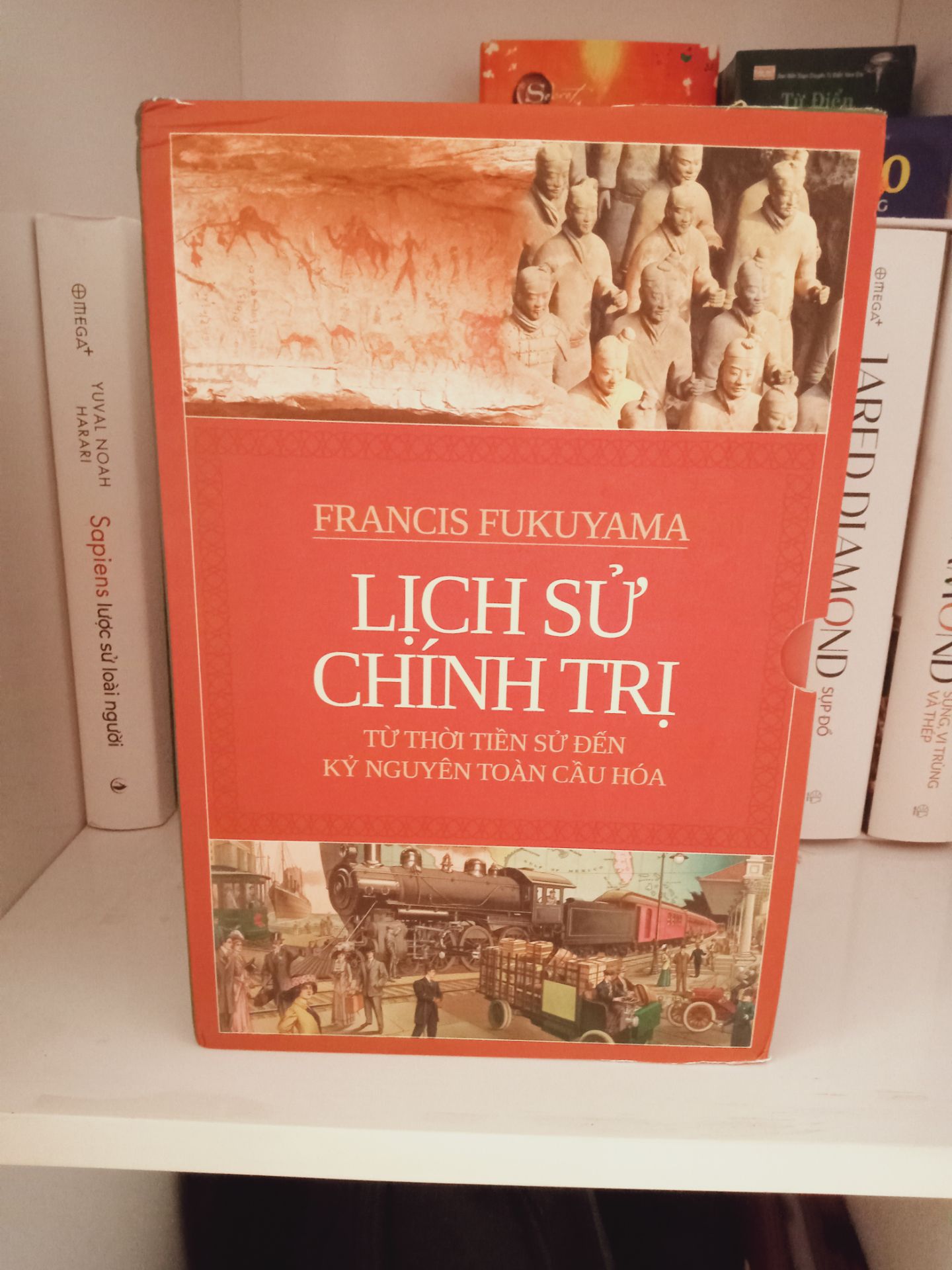 Do dịch nên giao hàng chậm hơn dự định rất nhiều nhưng vẫn hài lòng với bạn tư vấn nói về vđ tại sao lại trễ.
Có 1 vấn đề lớn là đợt này giao sách hộp đựng bị quá nhiều vđ nhưng vì xài tiki khá lâu nên mình vẫn sẽ tin tưởng dùng