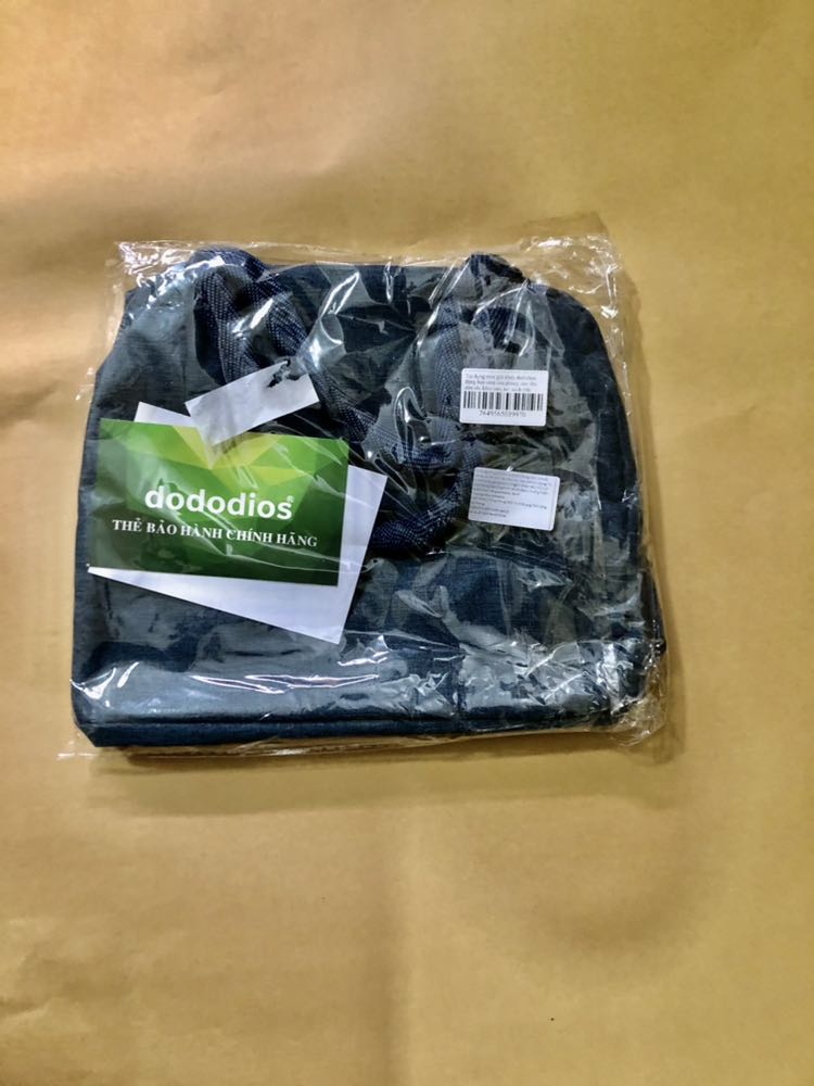 Mình nhận đc hàng r, sp y như quảng luôn ưng hết cả mình 
Đựng hộp cơm mà mang đi từ sáng đến trưa mang ra ăn vẫn còn ấm ưng ý lắm đấy nhó 😘
Tiki giao hàng thì siêu nhanh mới sáng htrc đặt hsau đã nhận đc hàng r. Đã v a ship còn nhiệt tình hỏi thăm cả sức khoẻ nhà mình chứ 🤣
Nhắn tin cho shop để hỏi về sp thì sp tư vấn quá nhiệt tình, nên mua nha cả nhà 🥳