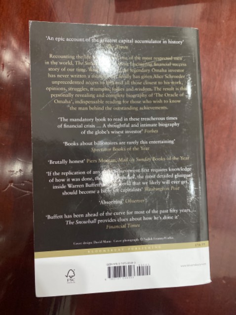 Sách nhận liền, giao hàng đóng gói kĩ, sách mới, cầm rất nhẹ, cỡ chữ hơi nhỏ.