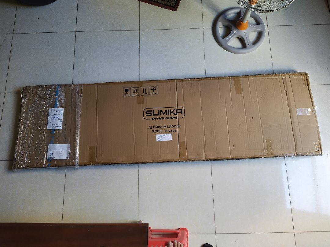 Thang có chất lượng tốt, trọng lượng nhẹ, dễ dàng di chuyển. Shop giao hàng nhanh chóng. Nhân viên giao hàng hoà nhã, lịch sự.