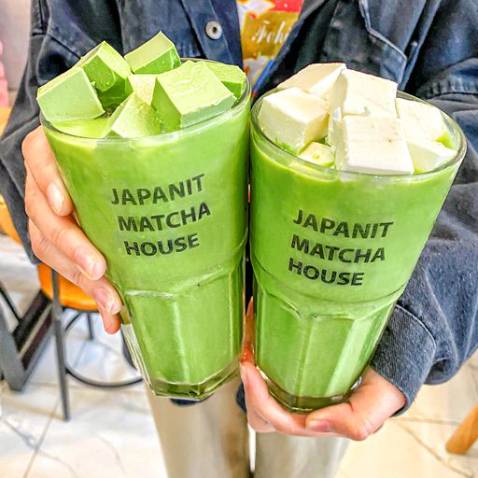 Sản phẩm có chất lượng đúng với mô tả, đóng gói chắc chắn, rất đáng tiền, giao hàng nhanh. P/s: Không có thời gian chụp ảnh nên mình lấy ảnh của quán up.