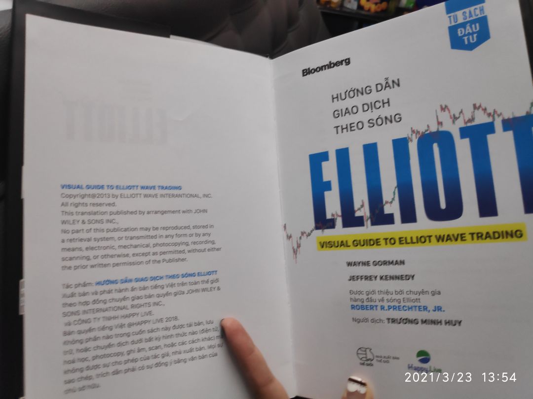 Giao hàng nhanh, sách mới đẹp!!
Sách được in màu trên nền giấy trắng, trình bày rõ ràng, dễ đọc.
Những loại sách bày thì cần nhiều thời gian đọc và nghiên cứu, hy vọng giúp ích được cho công việc của mình trong thời gian tới.