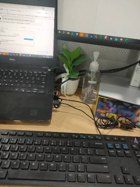 Bán kèm thẻ nhớ nữa thì tiện hơn