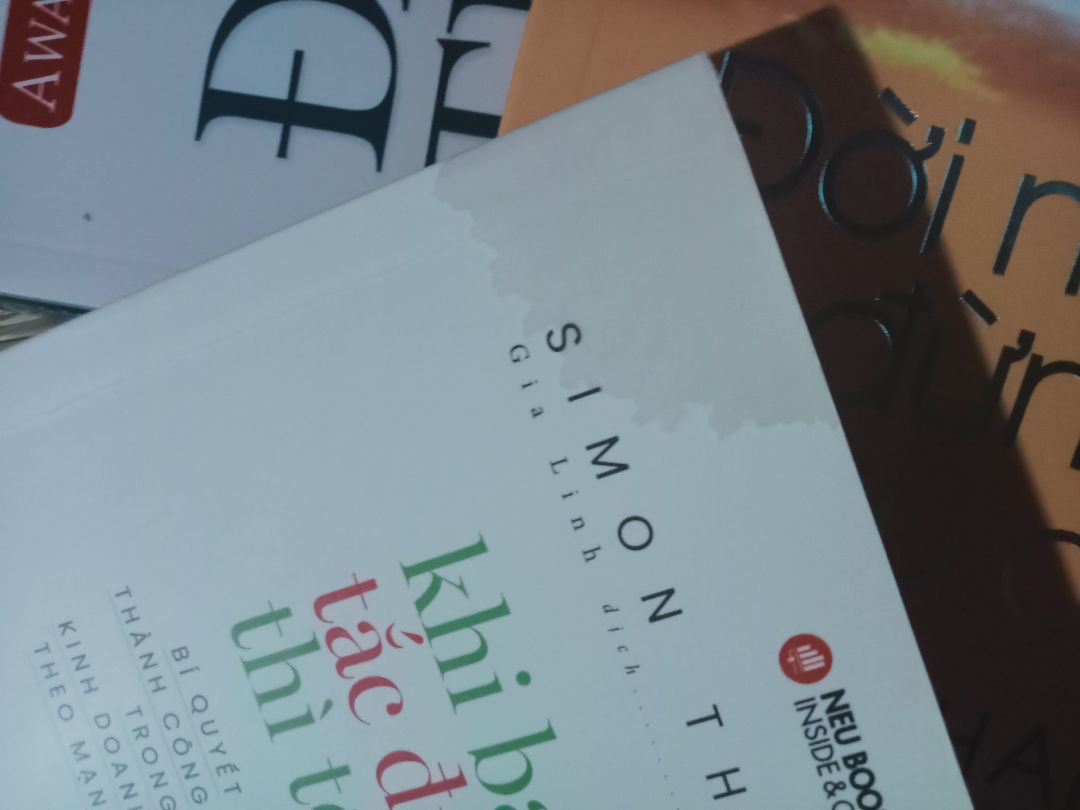 đã nhận được sách, shipper lại để ướt sách nên mình trừ bớt đi sao. mong lần sao nhận hàng k bị vậy nữa