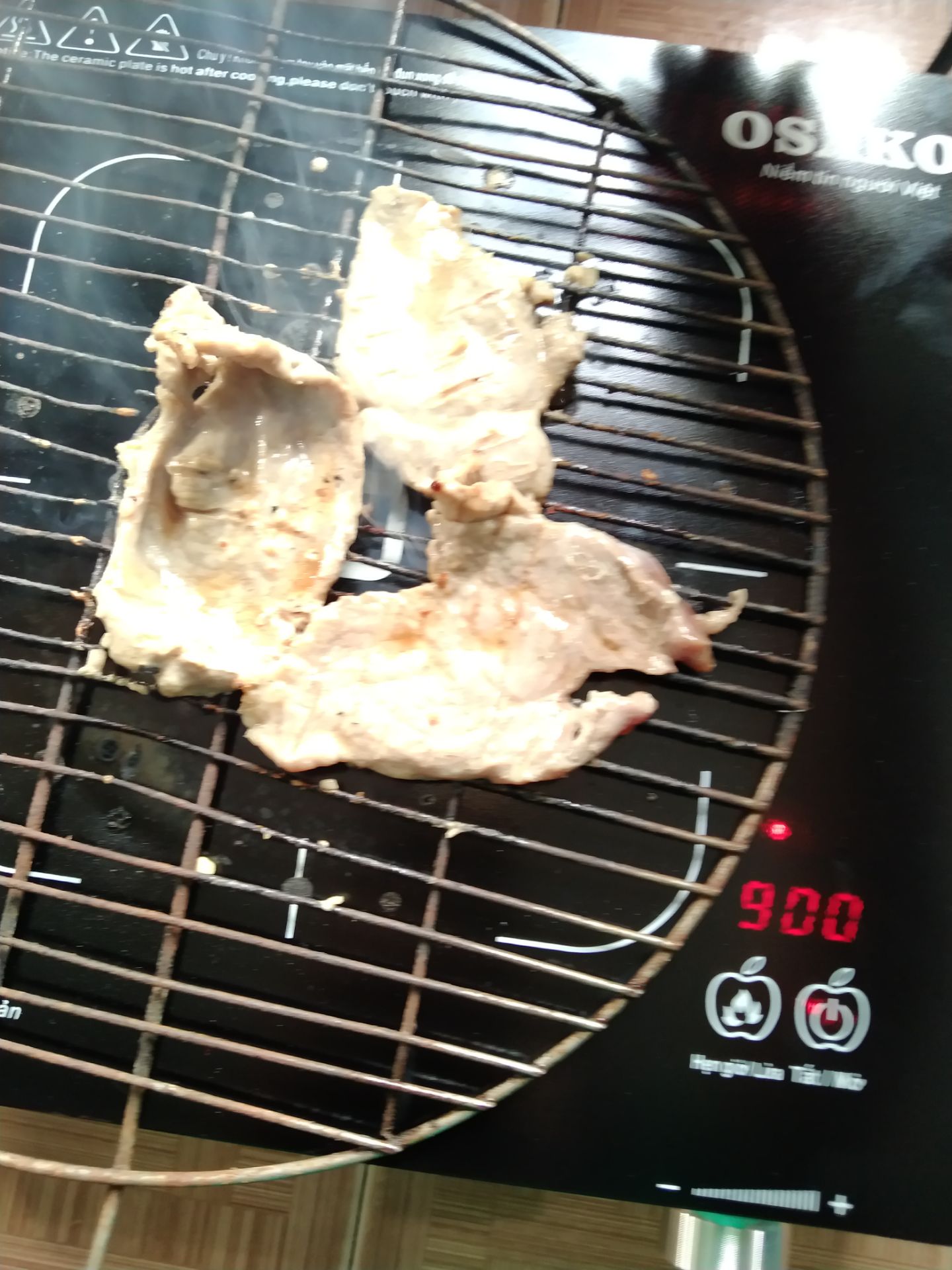 sản phẩm chất lượng đáng mua nhưng lên nhiệt hơi chậm hơn so với bếp từ sản phẩm chất lượng đáng mua nhưng lên nhiệt hơi chậm hơn so với bếp từ