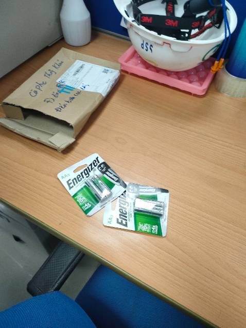 Hàng đúng chủng loại, đóng gói còn lỏng lẻo tạm thời cho 5 sao. Còn chất lượng thì phải đợi...! Hàng đúng chủng loại, đóng gói còn lỏng lẻo tạm thời cho 5 sao. Còn chất lượng thì phải đợi...!