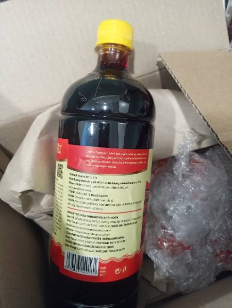 Thơm, chấm ngon. Chỉ có thắc mắc sao giờ nắp chai k có seal.