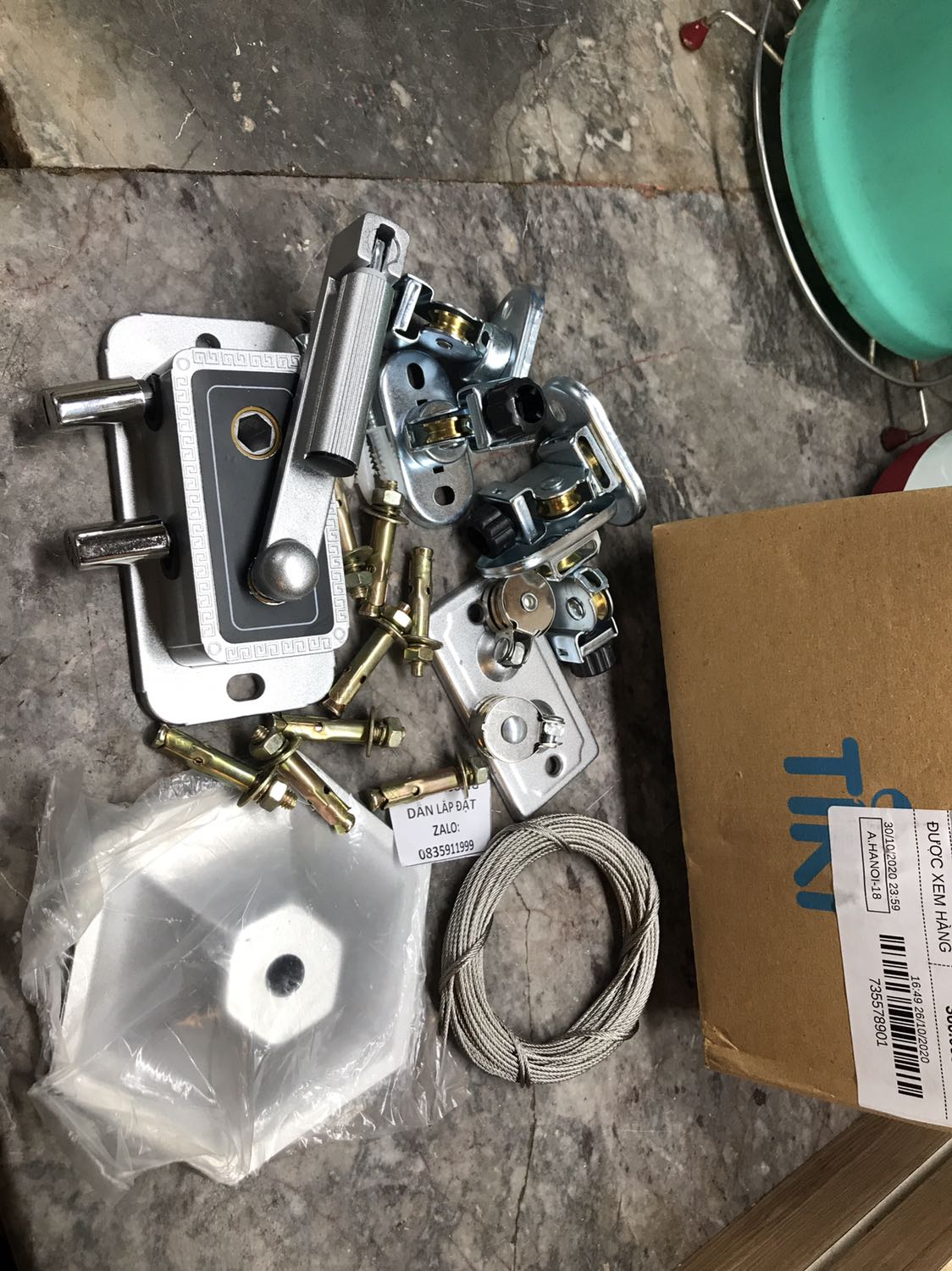 Hàng đóng gói cẩn thận, chu đáo. Chất lượng tốt. Tôi mua để treo xe đạp cho gọn. Được anh bạn giới thiệu và đã lắp rồi. Thật tiện lợi, giá cả hợp lý