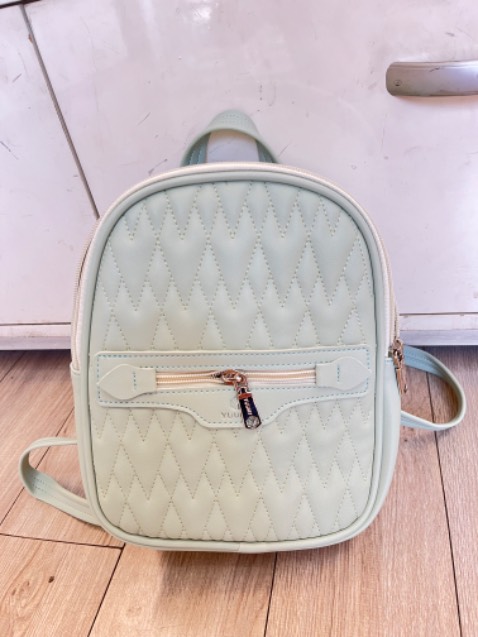 Balo hết sức ưng ý luôn ạ form lên chuẩn xuất sắc nhé shop chất lượng da mềm rất dễ dùng cảm ơn shop nhiều nhé