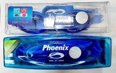 Nhận hàng thì cả 2 hộp kính đều bị nứt ☹
Kính 203 dùng k dc khít lắm, mới bơi dc 1 lúc là nước ngập đầy mắt luôn dù đã sửa lại dây đeo rồi ?
Mũ bơi tặng kèm thì chật quá thít cả đầu lại, đội dc 1 lúc thấy đầu quay mòng mòng. Hy vọng sau vài lần dùng sẽ giãn ra đỡ thít hơn.
Cái còn lại chưa dùng nên chưa đánh giá