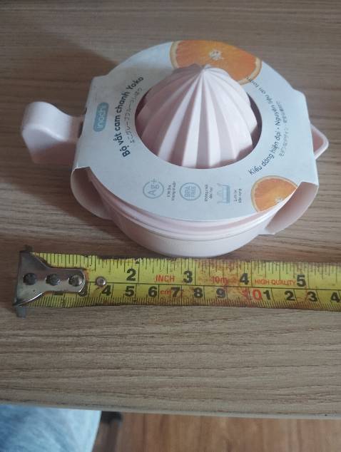 Không giống hình quảng cáo gì hết, kích thước nhỏ nữa