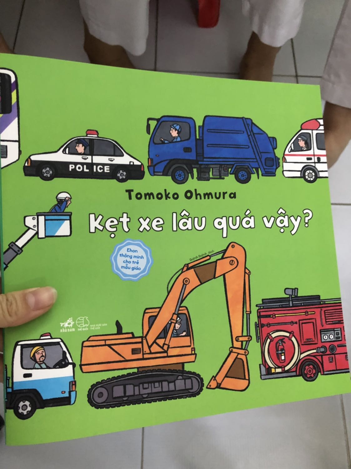 Tiki ơi mình muốn đổi lại quyển truyện này . Khi giao đã bị rách ạ