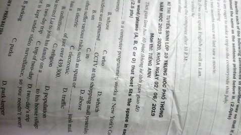 Trời ơi biết là tiki trước giờ đóng gói dở tệ nhưng mà cũng ko đến nỗi sản phẩm nó tệ quá mức như thế,nếu mà có âm sao chắc mình phải cho nó tệ tệ tệ hơn nữa thất vọng đến tràn trề về nội dung thì sách từ 2021 dám ghi 2022 nên đổi cái số đấy đi dùm