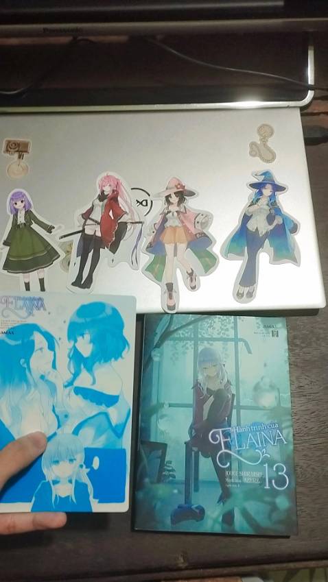 Sách đẹp, đủ quà tặng kèm, giao hàng nhanh