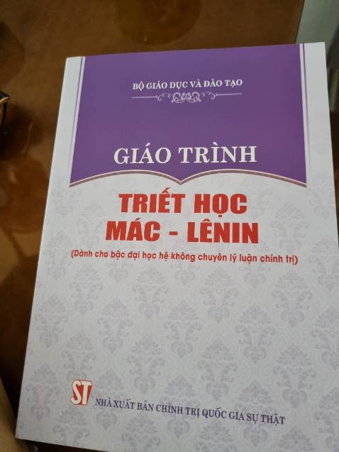 Sách được đóng gói rất kỹ luôn ạ, giao hàng nhanh hơn thời gian trên TIKI đưa ra luôn