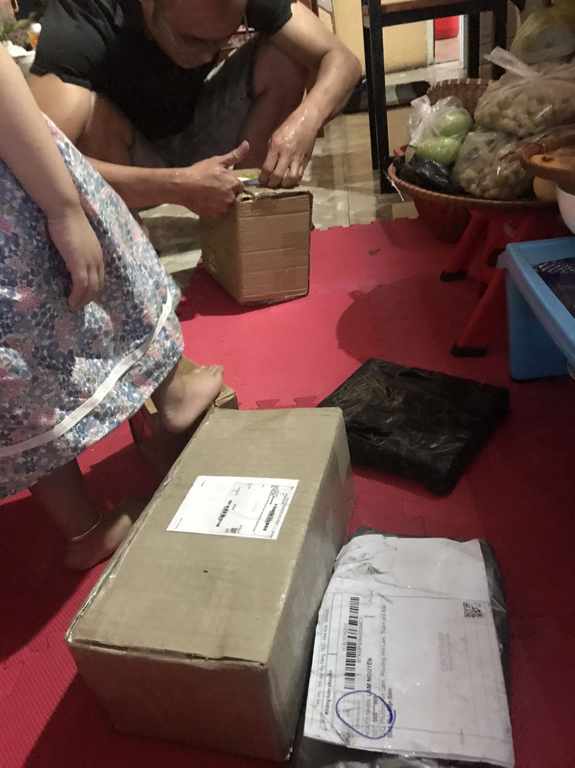 Sạc gọn nhẹ & sạc nhanh. Còn độ bền thì chưa biết. Cứ dùng thử đã
Ok Sop!