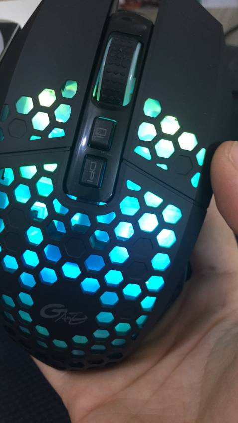 chuột quá hịn, nguyên đai nguyên kiện, đúng là con nhà ông chất, chấm điểm 10 cho 1 con chuột game như này, led đa màu, chuột rất cứng cáp, cầm đằm tay, chơi game phê  pha, hết ý,  đợt tới sẽ mua thêm con trắng nữa cho đủ bộ, bỏ tiền ra mua cũng bõ chuột quá hịn, nguyên đai nguyên kiện, đúng là con nhà ông chất, chấm điểm 10 cho 1 con chuột game như này, led đa màu, chuột rất cứng cáp, cầm đằm tay, chơi game phê  pha, hết ý,  đợt tới sẽ mua thêm con trắng nữa cho đủ bộ, bỏ tiền ra mua cũng bõ