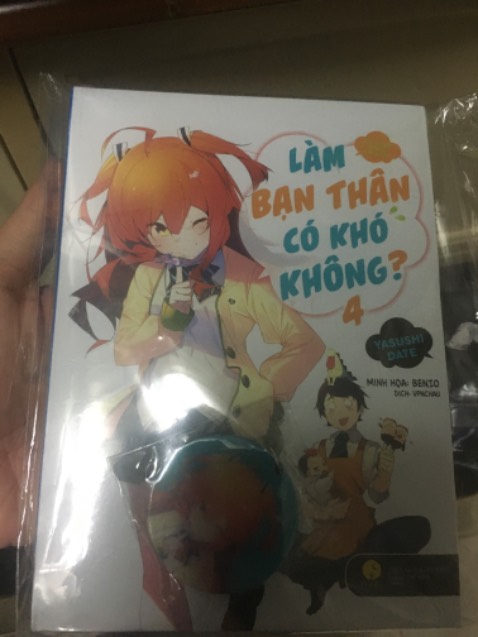 Riêng về sách thì rất tốt, giao hàng cũng nhanh, sáng đặt, chiều đã có nhưng mà mình có tick vào ô sử dụng bookcare nhưng lúc mở hàng ra thì sách chỉ được đựng trong 1 cái bao kính mỏng đơn giản