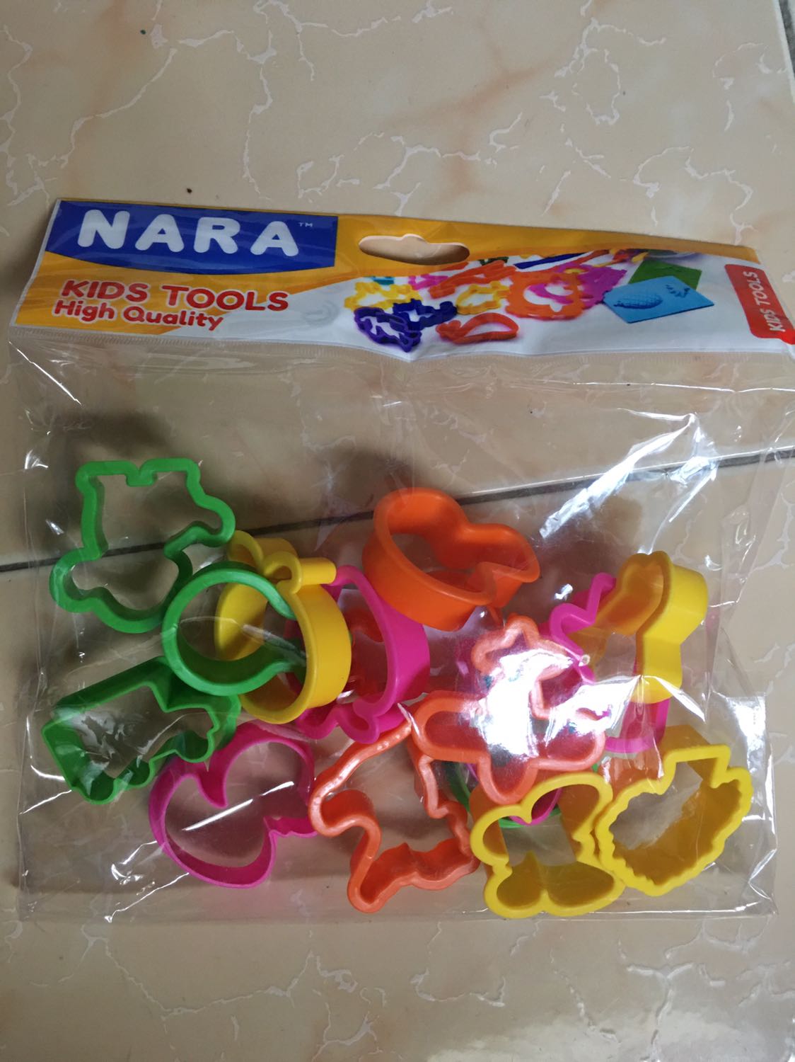 Fahasa giao hàng nhanh