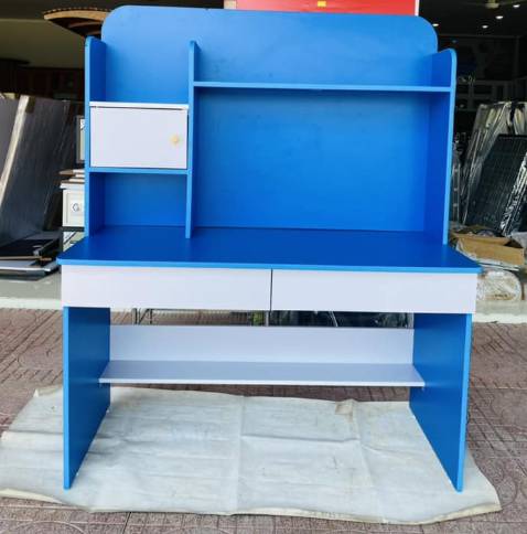 bàn lắp ráp đơn giản, chắc chắn,giao hàng nhanh gọn,tv nhiệt tình.cảm ơn shop nhiều