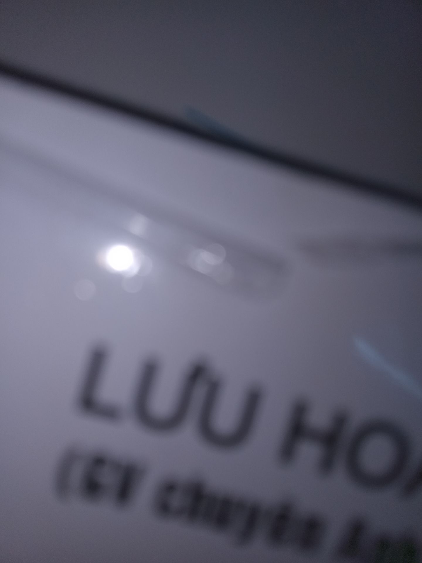 sách bị rách, không được bao, cứ như sách lâu ngày