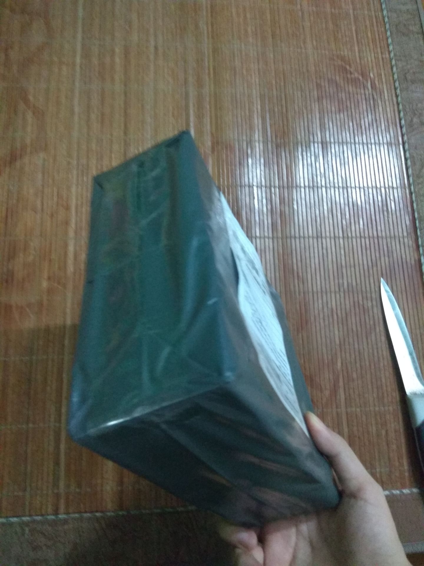 sản phẩm dùng rất tốt cho cổ gáy, mấy hôm dùng chưa hiệu quả ngay chắc dùng lâu là được, giao đúng sản phẩm đúng mẫu, gói hàng đẹp, giao hàng nhanh