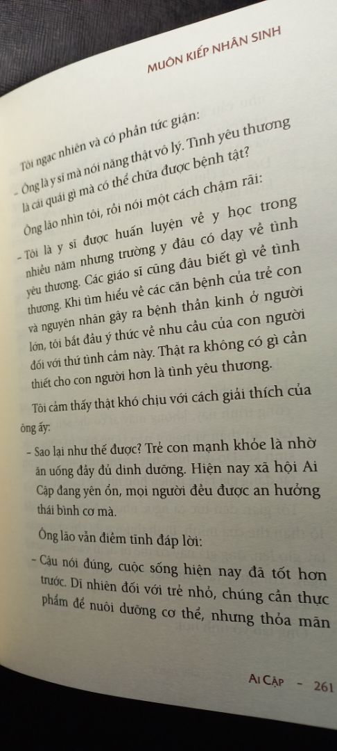 đặt hôm nay mai nhận hàng luôn, tiki giao hàng thần tốc thật😁
sách rất tuyệt, thường thì mình sẽ đọc xong mới đánh giá, cơ mà bình luận này chưa được trau truốt lắm vì phải cmt thần tốc còn đọc tiếp phần2🤣🤣
nên đọc và cảm nhận nhé ace đến sau, thân!