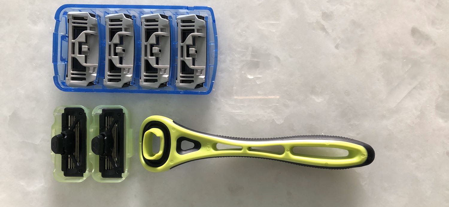 Được giới thiệu mua cùng sản phầm Xfit Kai nhưng bộ lưỡi này kg dùng thân chung với sản phẩm Xfit Kai. Đề nghị khi giới thiệu mua kèm nên có tâm chút. Mua về mà kg dùng được thì tổn thất cho người mua lẫn uy tín người bán!  Hình ảnh hởi kèm cho thấy hai ngàm gắn lưỡi khác nhau.