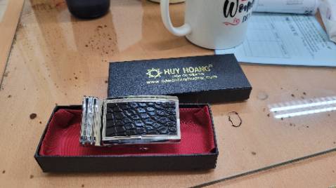 Hàng đẹp, chắn chắn, Shop đóng gói để hộp sản phẩm rất tốt. Ủng hộ Shop 👍